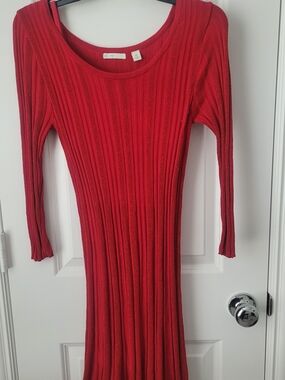 Red Ribbed Long-Sleeve Knit Dress